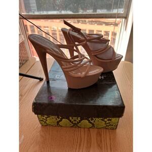 New Women’s Cape Robbin Strappy 6” Platform Heels Nude Tan Size 7